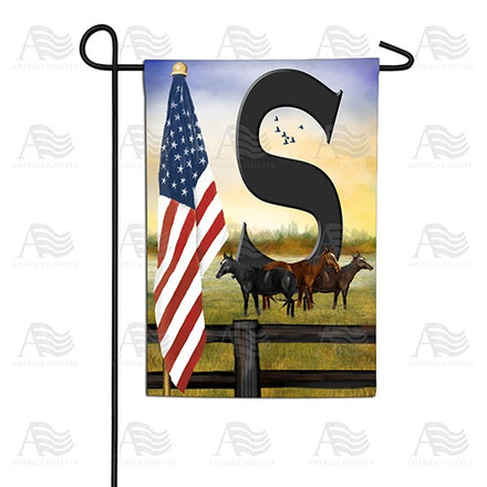 american-country-sunrise-monogram-garden-flag