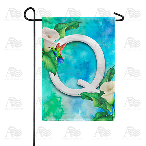 hummingbird-at-lily-monogram-garden-flag