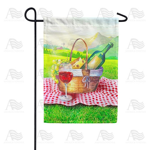 Mountain View Picnic Garden Flag